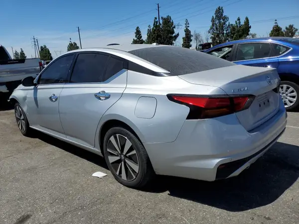 1N4BL4EV0KC174976 2019 NISSAN ALTIMA - Image 2