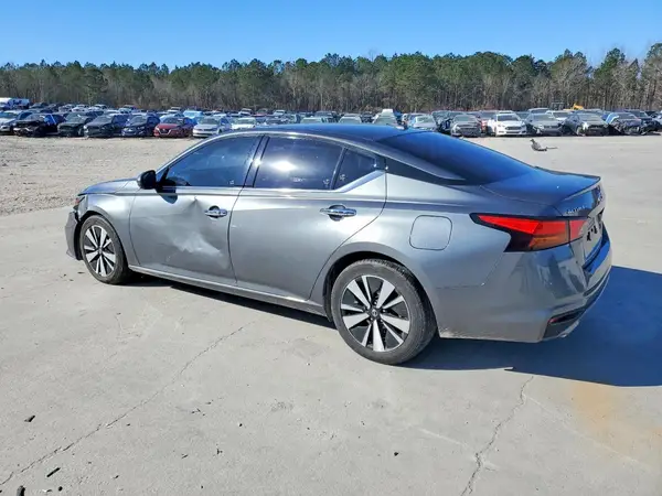 1N4BL4EV0KC197724 2019 NISSAN ALTIMA - Image 2
