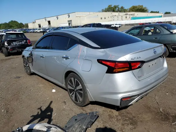 1N4BL4EV0KC198047 2019 NISSAN ALTIMA - Image 2