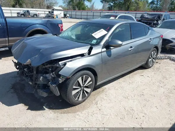 1N4BL4EV0KC200864 2019 NISSAN ALTIMA - Image 2