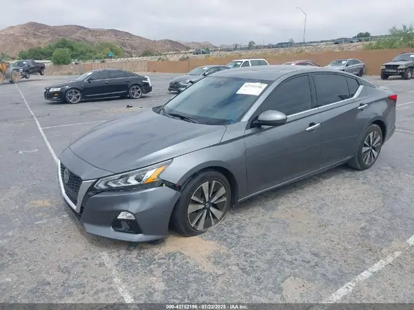1N4BL4EV0KC216014 2019 NISSAN ALTIMA - Image 2