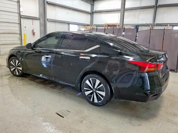 1N4BL4EV0KC232990 2019 NISSAN ALTIMA - Image 2