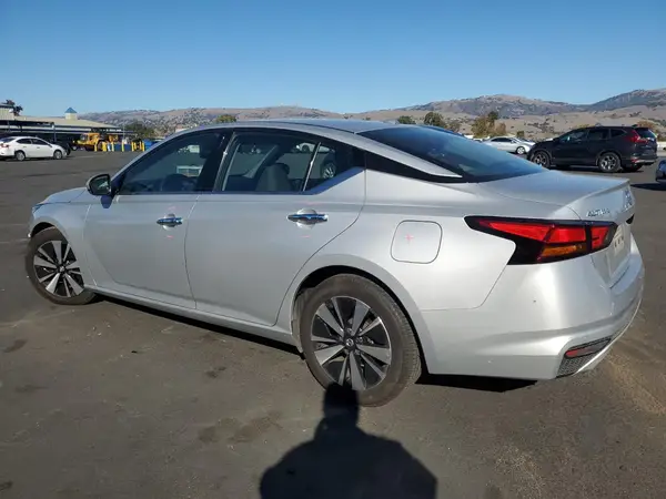 1N4BL4EV0KC247277 2019 NISSAN ALTIMA - Image 2