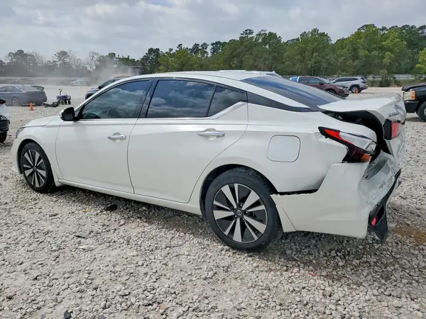 1N4BL4EV0KN308261 2019 NISSAN ALTIMA - Image 2