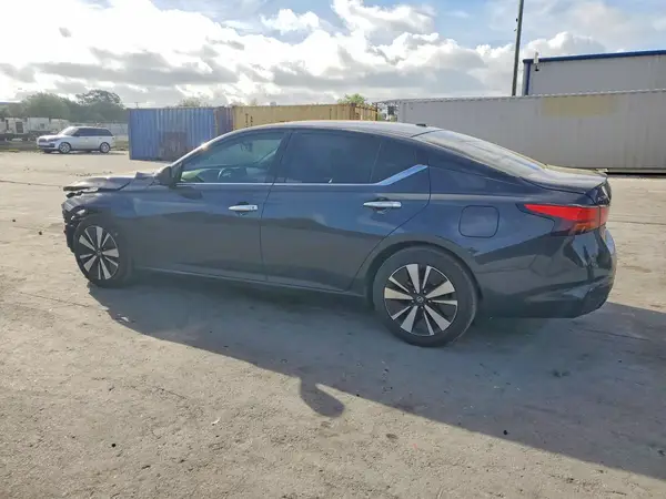 1N4BL4EV0LC133927 2020 NISSAN ALTIMA - Image 2