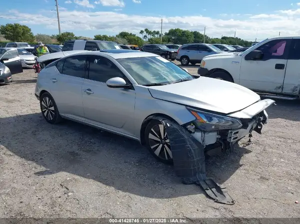 1N4BL4EV0NN401558 2022 NISSAN ALTIMA - Image 1
