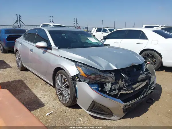 1N4BL4EV0PN393836 2023 NISSAN ALTIMA - Image 1