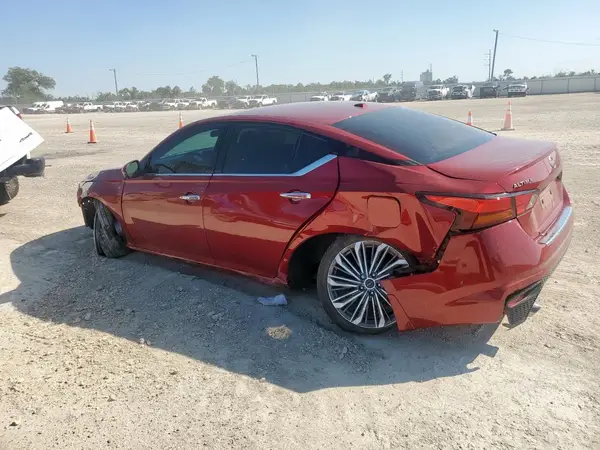 1N4BL4EV0PN409761 2023 NISSAN ALTIMA - Image 2