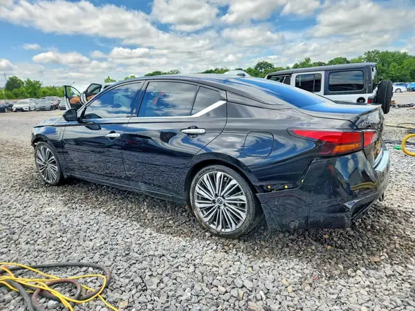 1N4BL4EV0PN424101 2023 NISSAN ALTIMA - Image 2