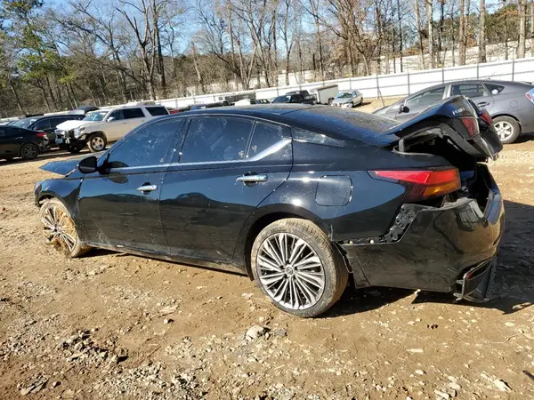 1N4BL4EV0RN307881 2024 NISSAN ALTIMA - Image 2