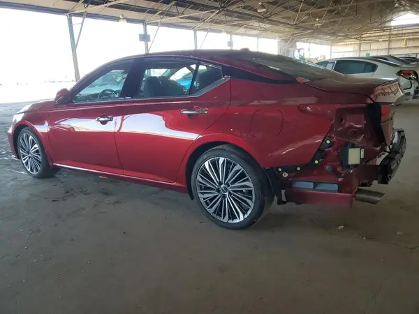 1N4BL4EV0RN336801 2024 NISSAN ALTIMA - Image 2