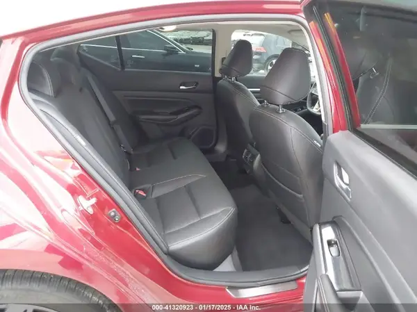 1N4BL4EV0RN353940 2024 NISSAN ALTIMA - Image 8