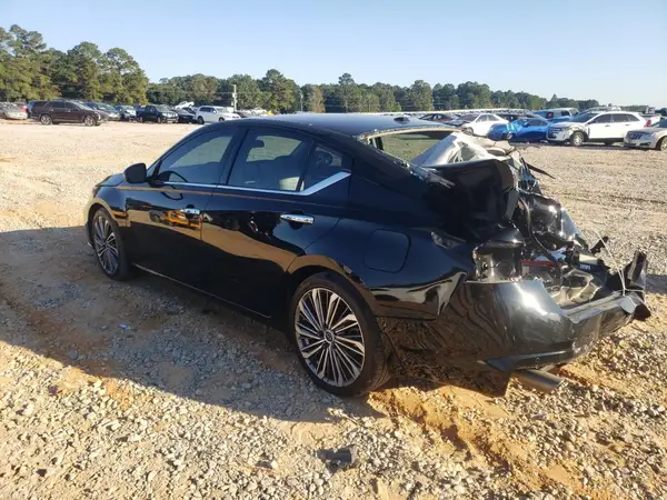 1N4BL4EV0RN357860 2024 NISSAN ALTIMA - Image 2