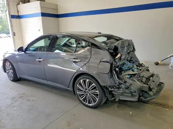 1N4BL4EV0SN315971 2025 NISSAN ALTIMA - Image 2