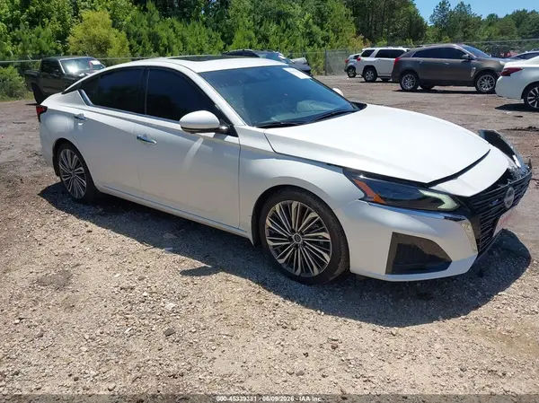 1N4BL4EV0SN427640 2025 NISSAN ALTIMA - Image 1