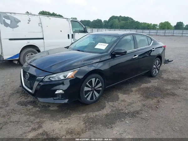 1N4BL4EV1KC113619 2019 NISSAN ALTIMA - Image 2