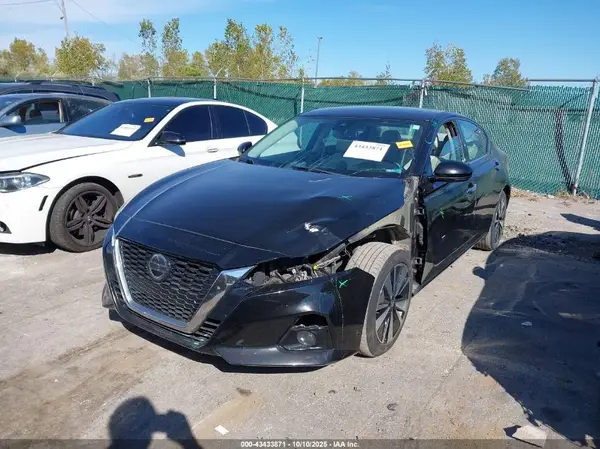 1N4BL4EV1KC164814 2019 NISSAN ALTIMA - Image 2