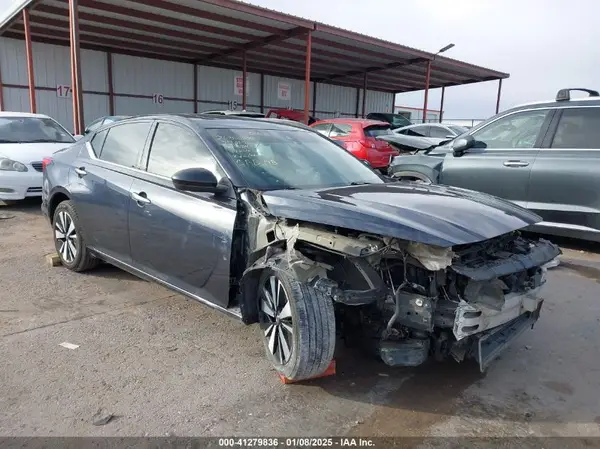 1N4BL4EV1KC242203 2019 NISSAN ALTIMA - Image 1