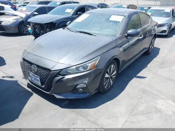 1N4BL4EV1KC245702 2019 NISSAN ALTIMA - Image 2