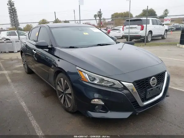 1N4BL4EV1LC124895 2020 NISSAN ALTIMA - Image 1