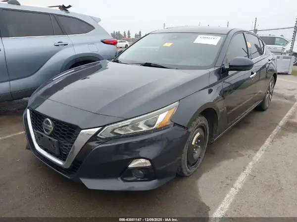 1N4BL4EV1LC124895 2020 NISSAN ALTIMA - Image 2