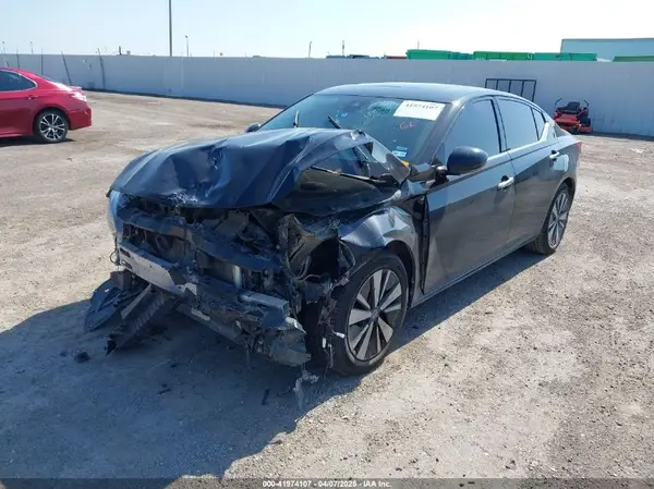 1N4BL4EV1LC132494 2020 NISSAN ALTIMA - Image 2