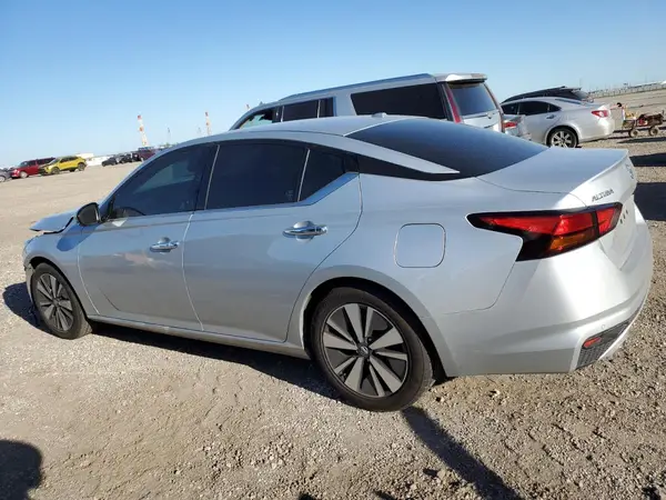 1N4BL4EV1LC136996 2020 NISSAN ALTIMA - Image 2