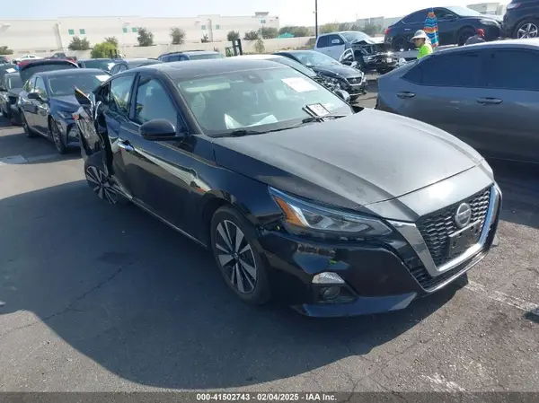 1N4BL4EV1LC149103 2020 NISSAN ALTIMA - Image 1