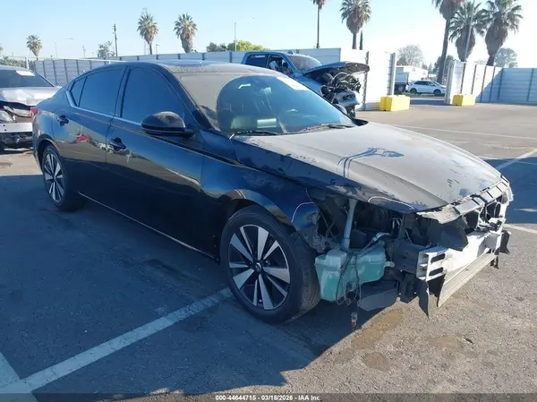 1N4BL4EV1LC157007 2020 NISSAN ALTIMA - Image 1