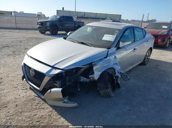 1N4BL4EV1LC157671 2020 NISSAN ALTIMA - Image 2