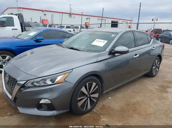 1N4BL4EV1LC181176 2020 NISSAN ALTIMA - Image 2