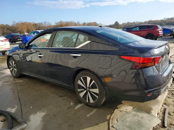 1N4BL4EV1MN302584 2021 NISSAN ALTIMA - Image 2