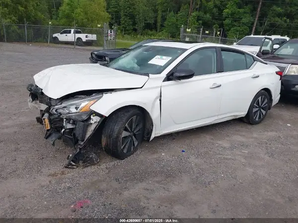 1N4BL4EV1MN373655 2021 NISSAN ALTIMA - Image 2
