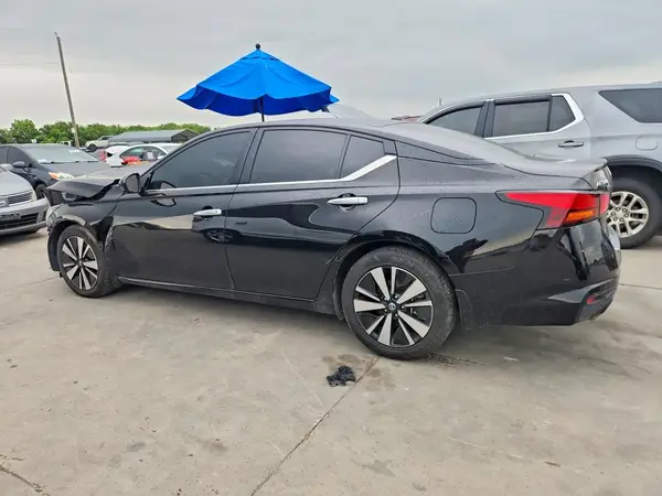 1N4BL4EV1MN384820 2021 NISSAN ALTIMA - Image 2