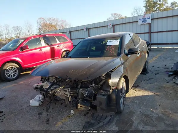 1N4BL4EV1PN366385 2023 NISSAN ALTIMA - Image 2