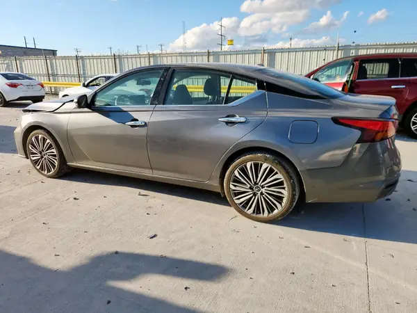 1N4BL4EV1PN398026 2023 NISSAN ALTIMA - Image 2