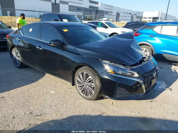 1N4BL4EV1PN417321 2023 NISSAN ALTIMA - Image 1