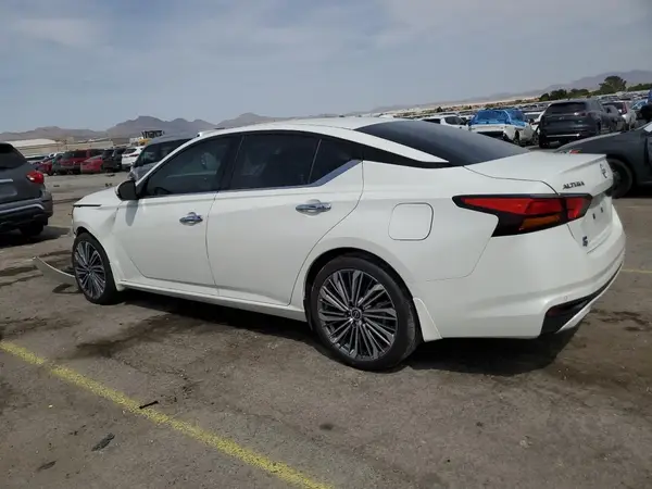 1N4BL4EV1RN325614 2024 NISSAN ALTIMA - Image 2