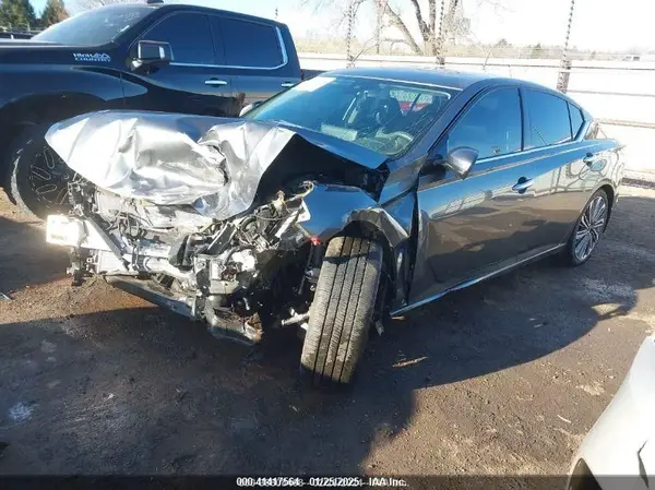 1N4BL4EV1RN335172 2024 NISSAN ALTIMA - Image 2