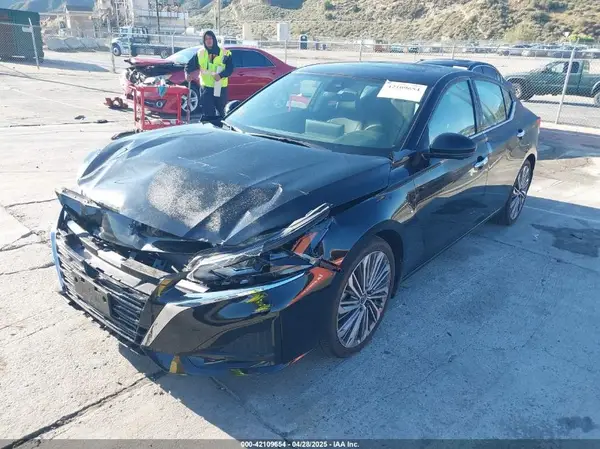 1N4BL4EV1RN339691 2024 NISSAN ALTIMA - Image 2