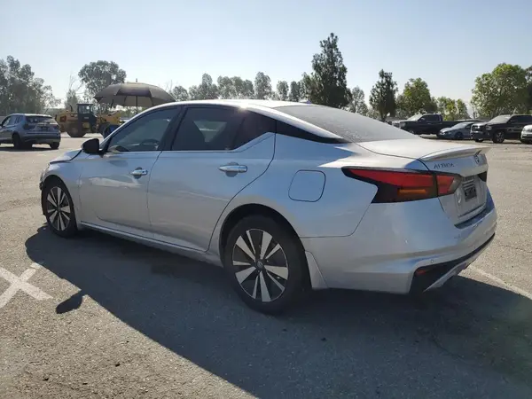 1N4BL4EV2KC108297 2019 NISSAN ALTIMA - Image 2