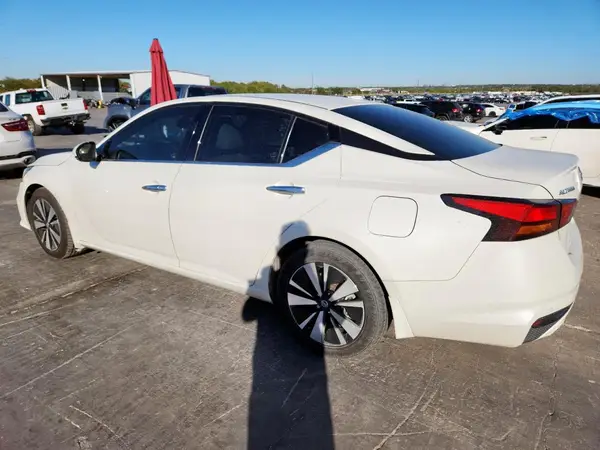 1N4BL4EV2KC131546 2019 NISSAN ALTIMA - Image 2