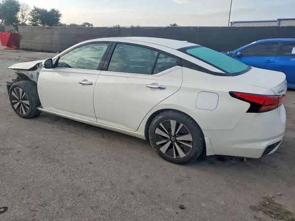 1N4BL4EV2KC133393 2019 NISSAN ALTIMA - Image 2