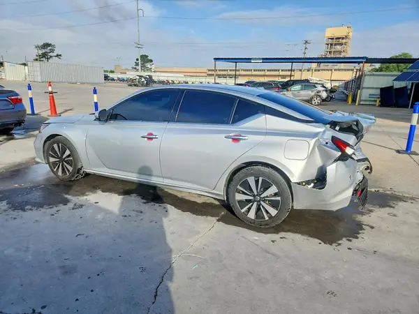 1N4BL4EV2KC173098 2019 NISSAN ALTIMA - Image 2