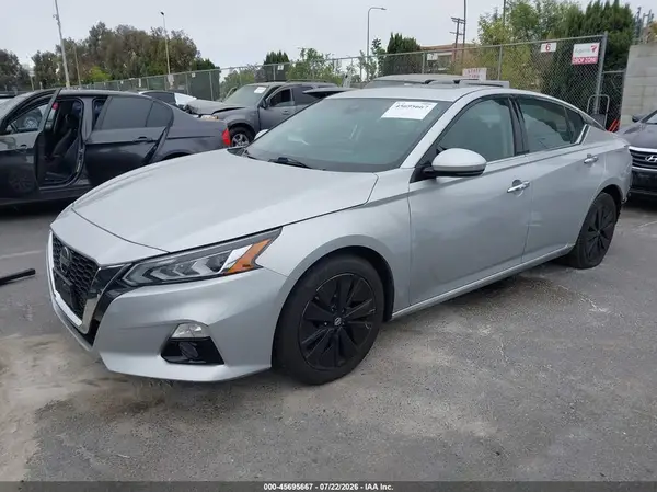 1N4BL4EV2KC174929 2019 NISSAN ALTIMA - Image 2
