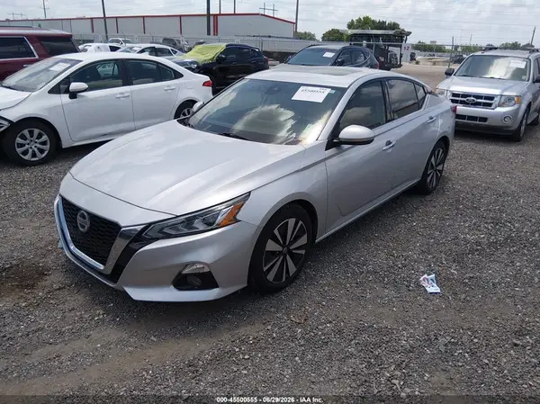 1N4BL4EV2KC200493 2019 NISSAN ALTIMA - Image 2