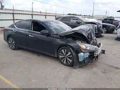 1N4BL4EV2KC209548 2019 NISSAN ALTIMA
