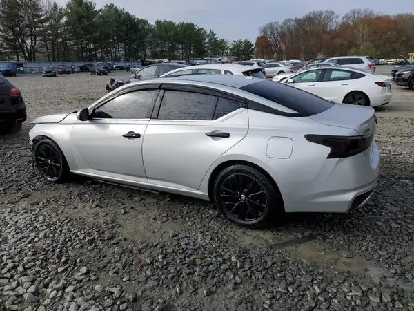 1N4BL4EV2KC214054 2019 NISSAN ALTIMA - Image 2