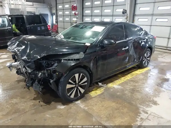 1N4BL4EV2KC223868 2019 NISSAN ALTIMA - Image 2