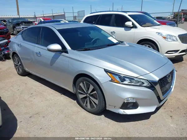 1N4BL4EV2KC227192 2019 NISSAN ALTIMA - Image 1